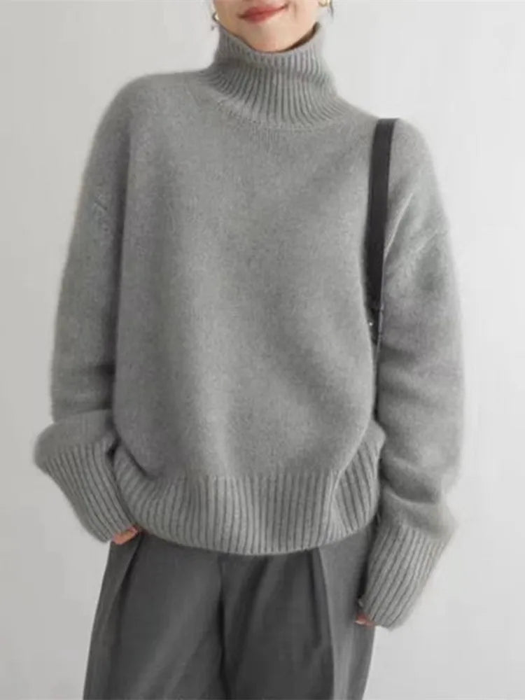 Sara | Women's Roll Neck Cashmere Sweater