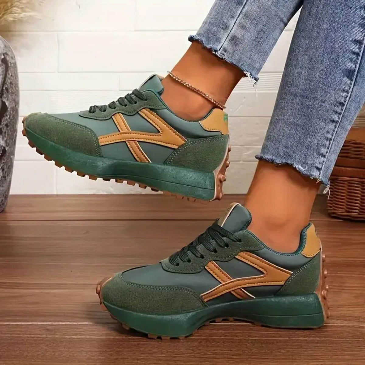 Elena | Women's Non-Slip Walking Sneakers